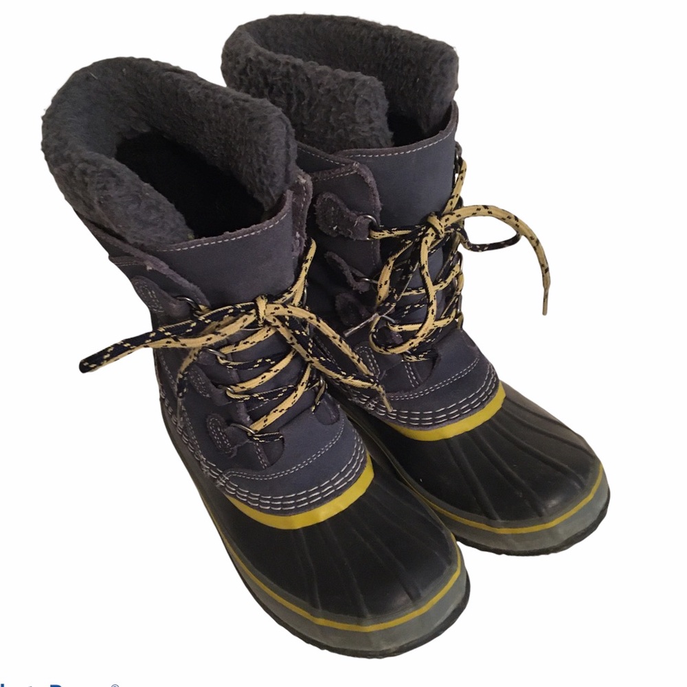 L.L. Bean Blue Suede and Rubber Winter Boots 3